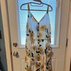 Mlle Gabrielle White and Yellow Floral Maxi Dress